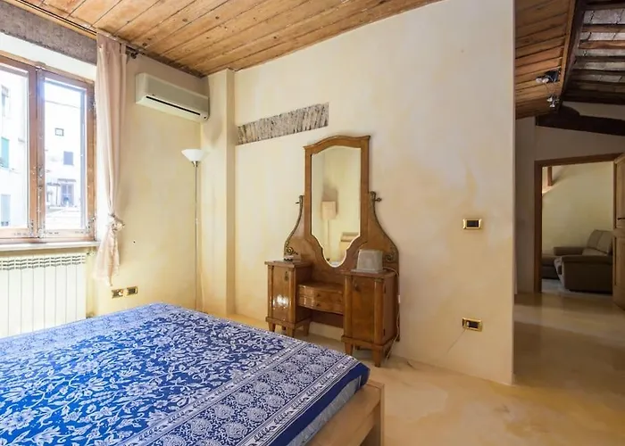 Charming Luxury Trastevere Apartament *